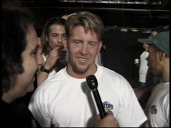 Captura de 'World's Biggest Gang Bang 3 - The Houston 620' nº 13