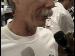 Captura de 'World's Biggest Gang Bang 3 - The Houston 620' nº 37