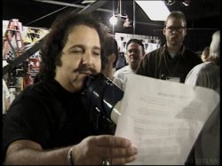 Captura de 'World's Biggest Gang Bang 3 - The Houston 620' nº 6