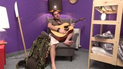 'Backpackers Volume 10' screenshot nº 5