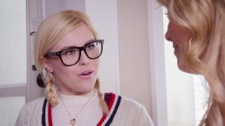Captura de 'Families Tied' nº 4