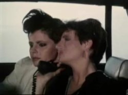 'Beverly Hills Cox' screenshot nº 103