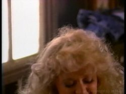 Captura de 'Deep Inside Nina Hartley' nº 13