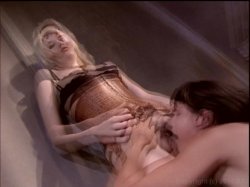 'Naked and Famous' screenshot nº 90