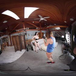 'BTS Erotic Heat With Violet Voss - VR Voyeur View' screenshot nº 11
