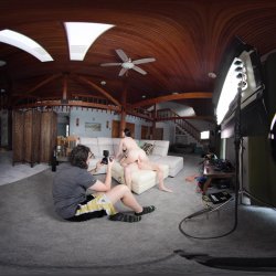 'BTS Erotic Heat With Violet Voss - VR Voyeur View' screenshot nº 129