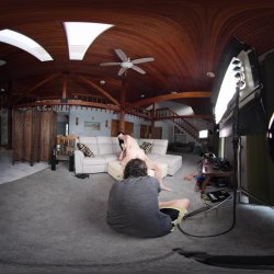 'BTS Erotic Heat With Violet Voss - VR Voyeur View' screenshot nº 131