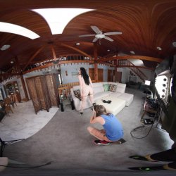 'BTS Erotic Heat With Violet Voss - VR Voyeur View' screenshot nº 15