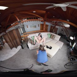 'BTS Erotic Heat With Violet Voss - VR Voyeur View' screenshot nº 26