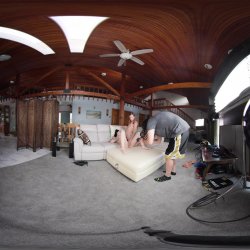 'BTS Erotic Heat With Violet Voss - VR Voyeur View' screenshot nº 66