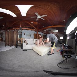 'BTS Erotic Heat With Violet Voss - VR Voyeur View' screenshot nº 71