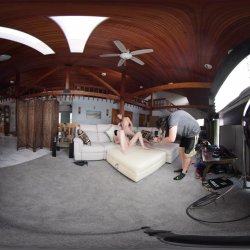 'BTS Erotic Heat With Violet Voss - VR Voyeur View' screenshot nº 77