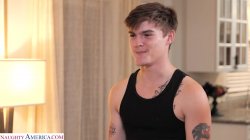 Captura de 'Perfect Fucking Strangers 4' nº 31