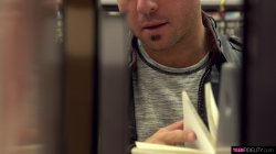 Captura de 'Book Worm' nº 3