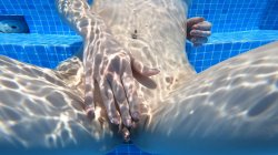 Captura de 'Sun, Sea & Sensational Sex' nº 89