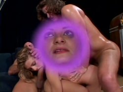 'Petite Chicks & Anal Meat Sticks' screenshot nº 115