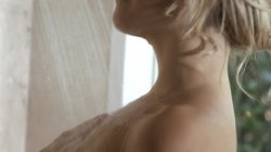 'Young, Natural And Wicked' screenshot nº 5
