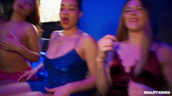'In The VIP #28' screenshot nº 41