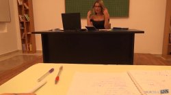 Captura de 'Hot & Horny Housewives - Angel Rivas' nº 20
