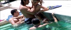 'Coed Pool Party' screenshot nº 68