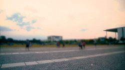 Captura de 'From Checkpoint Charlie to a Creamy Finale' nº 31