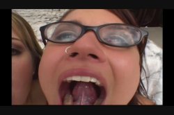 Captura de 'Cum Addicts: Cum Sharing BBF's' nº 26