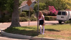 Captura de 'Bus Stop Girls' nº 7