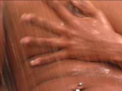 Captura de 'Sneaky Sex In The Shower' nº 69
