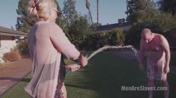 Captura de 'Men Are Slaves 2: The Humiliated Male' nº 4