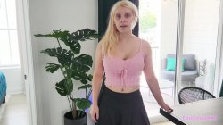 'Memel Wilde Slutty Real Estate Agent' screenshot nº 5