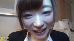 Captura de 'Minami-chan: Bubbly & Adorable Job-Seeking Student With An Impressive Bust' nº 28