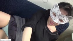 Captura de 'A Lovely Wife With A Captivating Smile Behind The Mask' nº 41