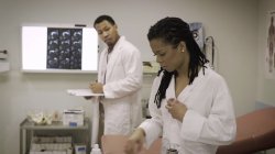 Captura de 'Student Bodies 6' nº 4