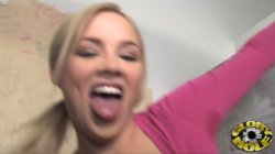 Captura de 'Interracial Gloryhole Initiations #7' nº 69