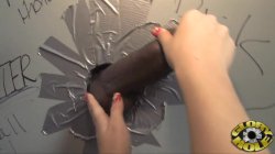 Captura de 'Interracial Gloryhole Initiations #7' nº 95