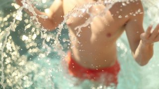Derek Shaw Solo Session in the Helix Studios scene