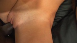 Captura de 'White Chicks Vs. Black Dicks POV 3' nº 52