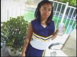 Captura de 'Inner City Black Cheerleader Search #25' nº 15