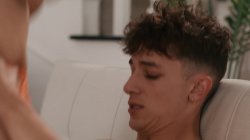 Captura de 'Incredible MILFS' nº 124