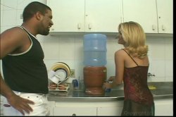 'Big Black Poles In Little White Holes 3' screenshot nº 112