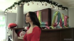 'Puffy Pussy Squirts Like Crazy' screenshot nº 2