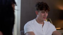 Captura de 'Women & Boys Vol. 2' nº 39