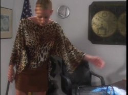 Captura de 'Cheerleaders Spanked' nº 8