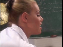Captura de 'Cheerleaders Spanked' nº 99