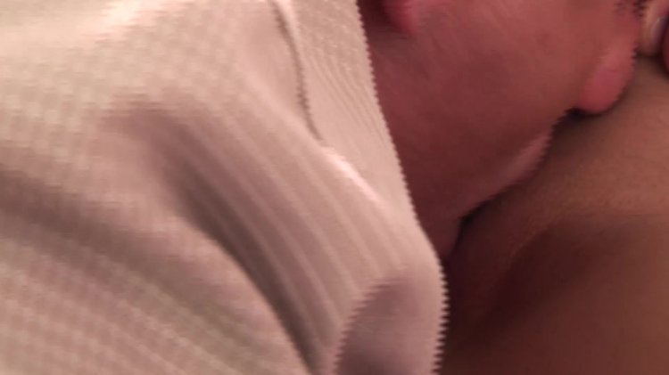 streaming porn video screenshot