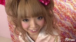 'Sweet Blonde Japanese Babe Masturbates With Vibrator, Gives Blowjob, Gets Facial' screenshot nº 21