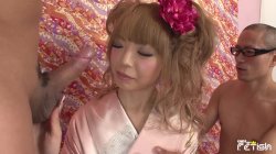'Sweet Blonde Japanese Babe Masturbates With Vibrator, Gives Blowjob, Gets Facial' screenshot nº 37