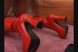 Captura de '2 Chicks Sucking 1 Dick' nº 118