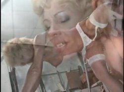 Captura de 'M.I.L.T.F. #6 - Mothers I'd Like to Fuck (Heatwave)' nº 102