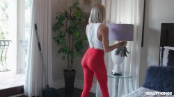 'Moms Lick Teens 31' screenshot nº 56